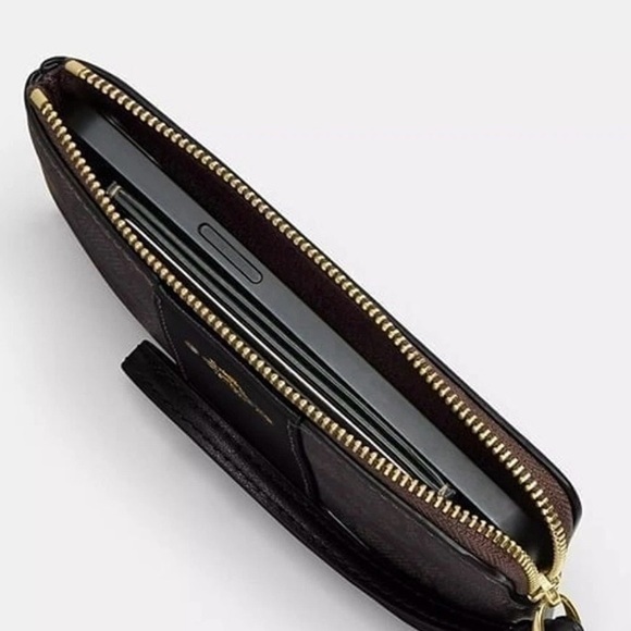 Coach Zip wristlet with bow print - Picture 2 of 12